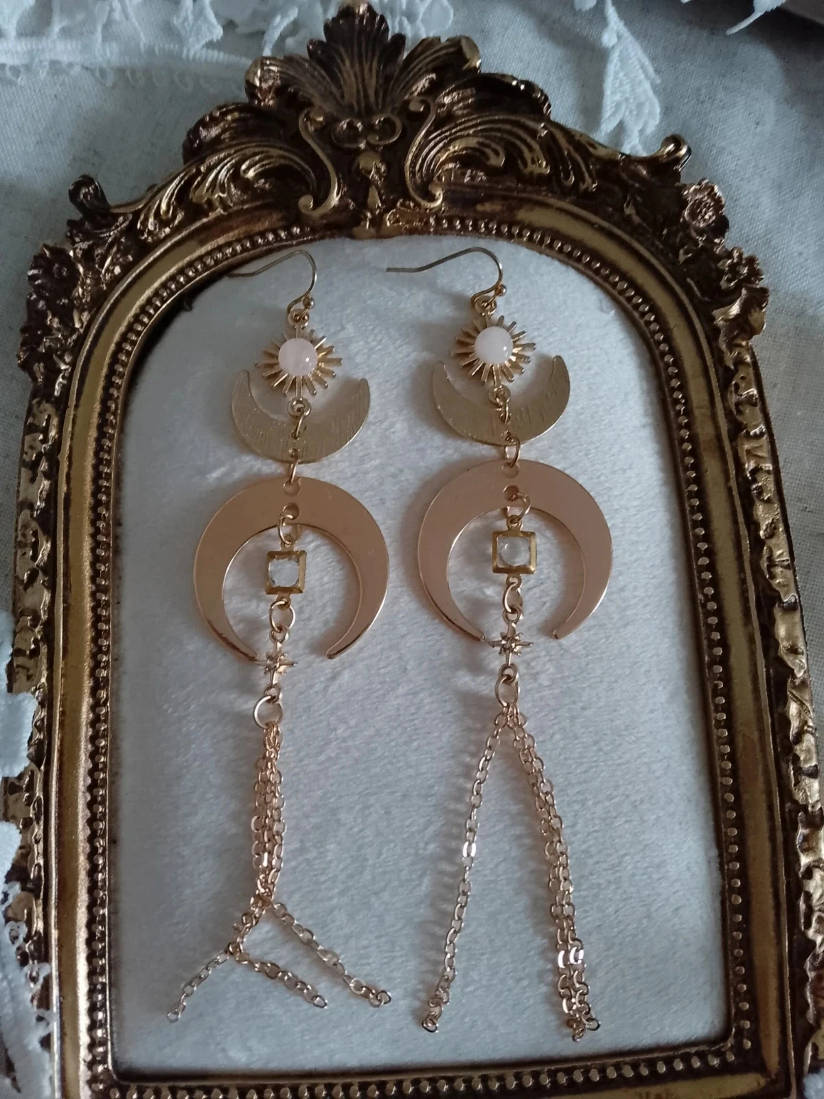 Boucles d'oreilles bohèmes lunes étoiles et pierres de lune
